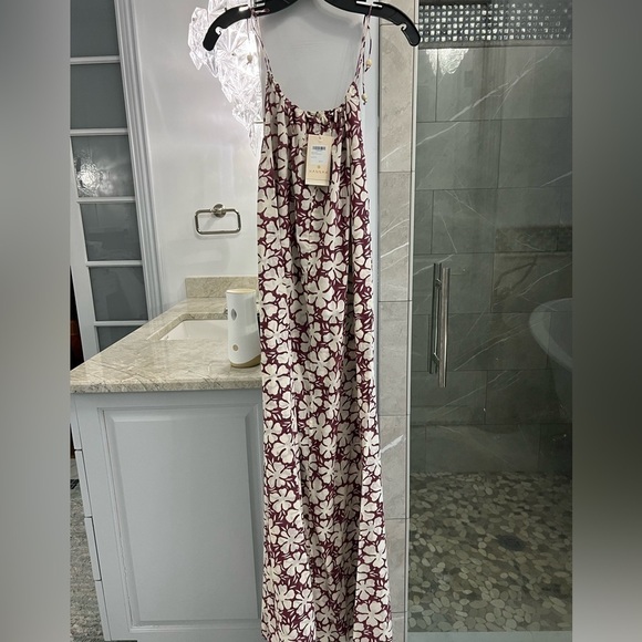 HANNAH ARTWEAR Serena Sleeveless Maxi Halter Dress - Picture 4 of 13